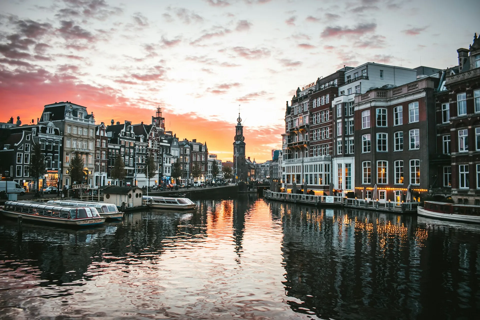 bus-tours-in-amsterdam